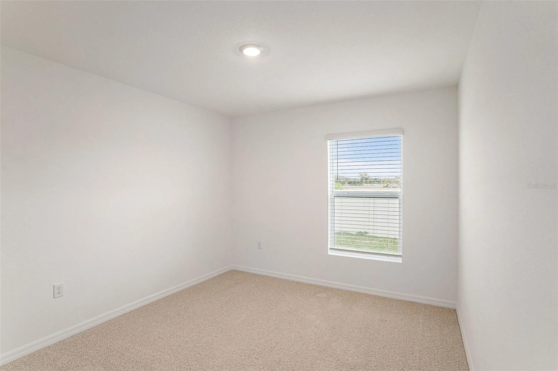 458 Warm Heron Place Ruskin FL 33570