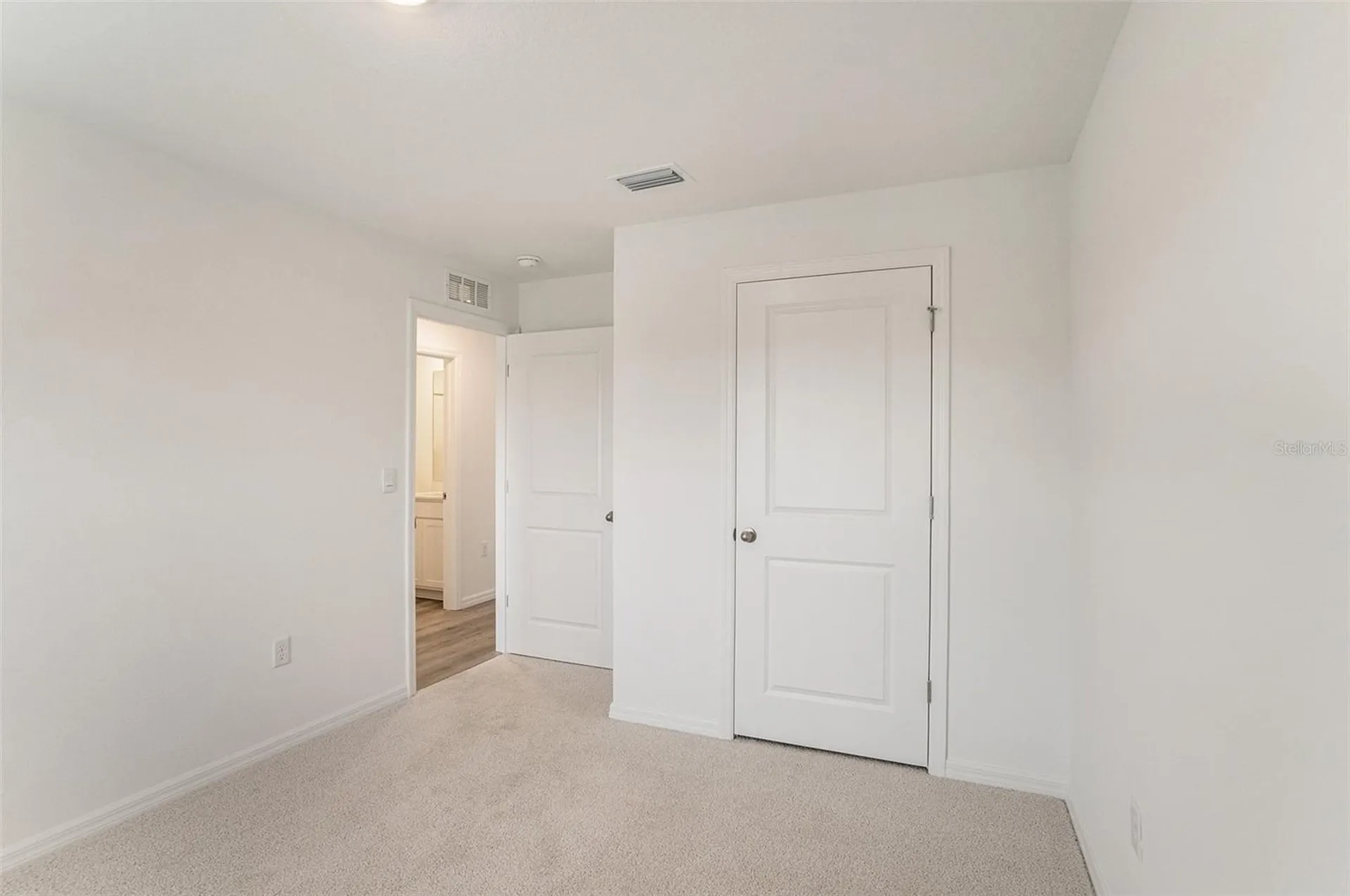458 Warm Heron Place Ruskin FL 33570