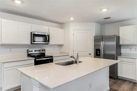 458 Warm Heron Place Ruskin FL 33570