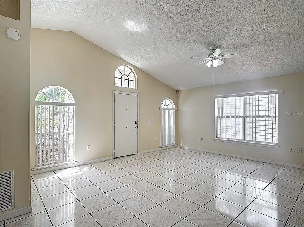 50989 Highway 27 Davenport FL 33897