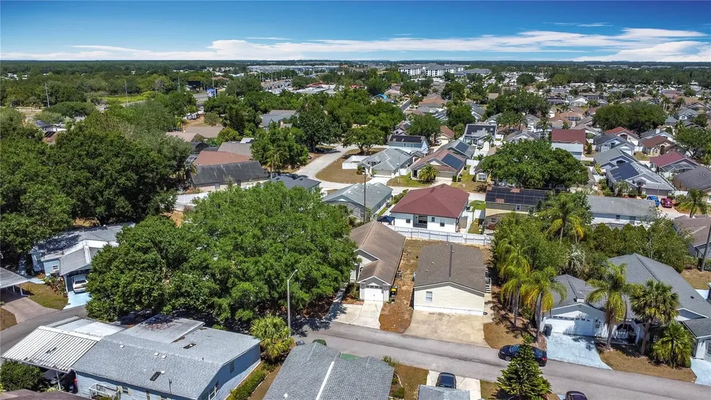 50989 Highway 27 Davenport FL 33897
