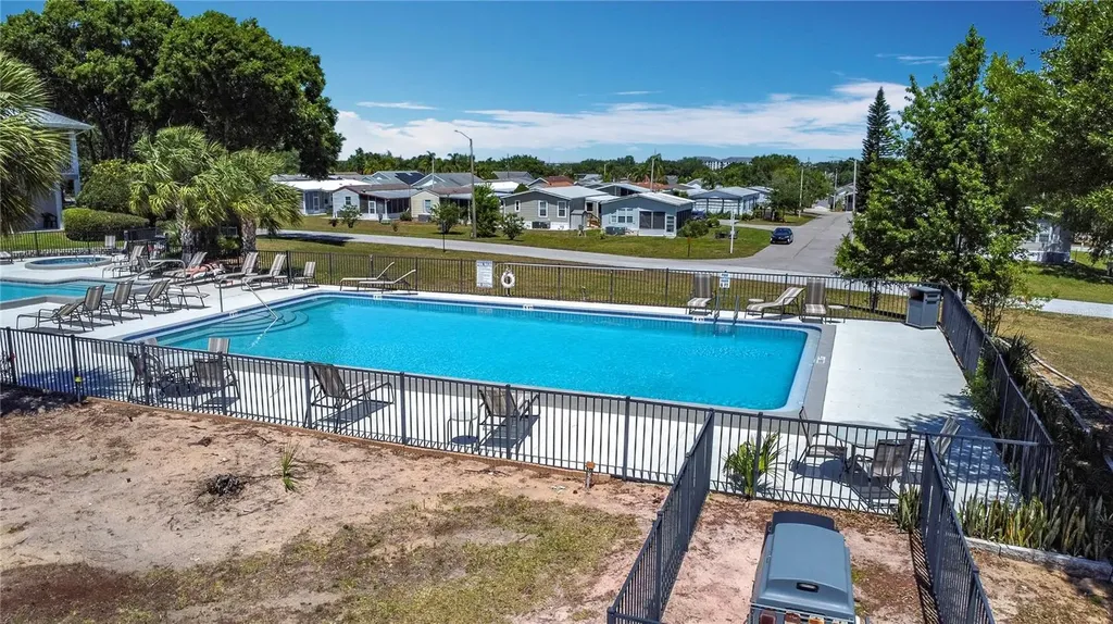 50989 Highway 27 Davenport FL 33897
