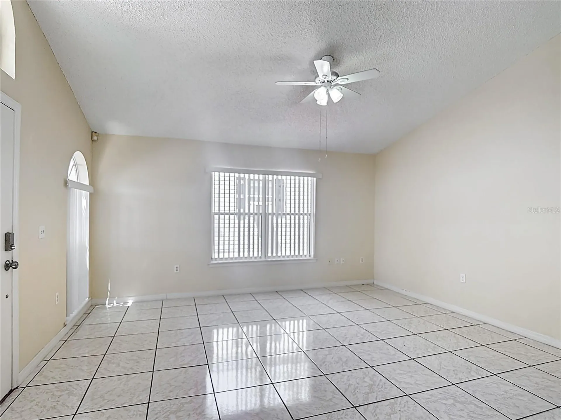 50989 Highway 27 Davenport FL 33897