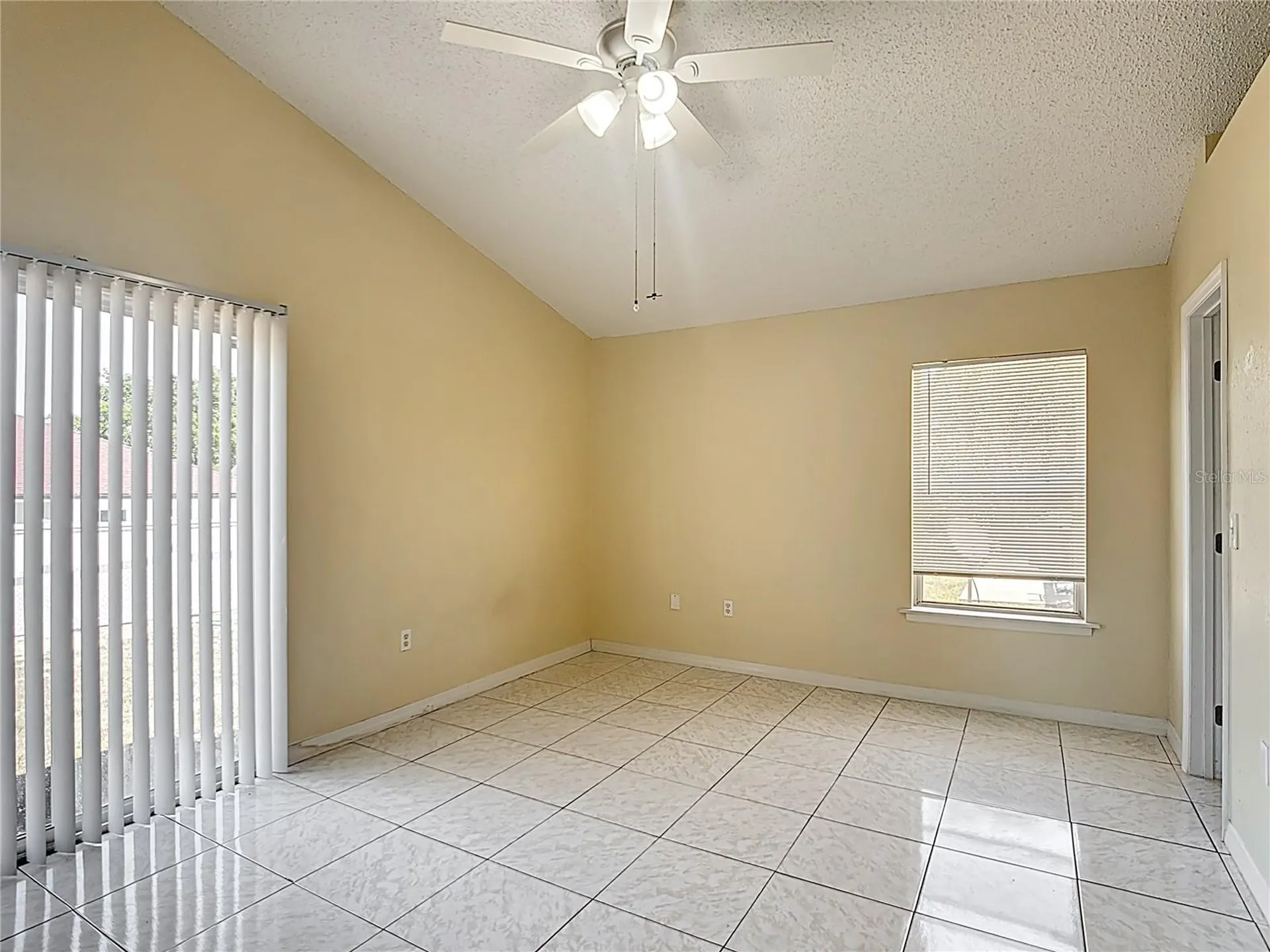 50989 Highway 27 Davenport FL 33897