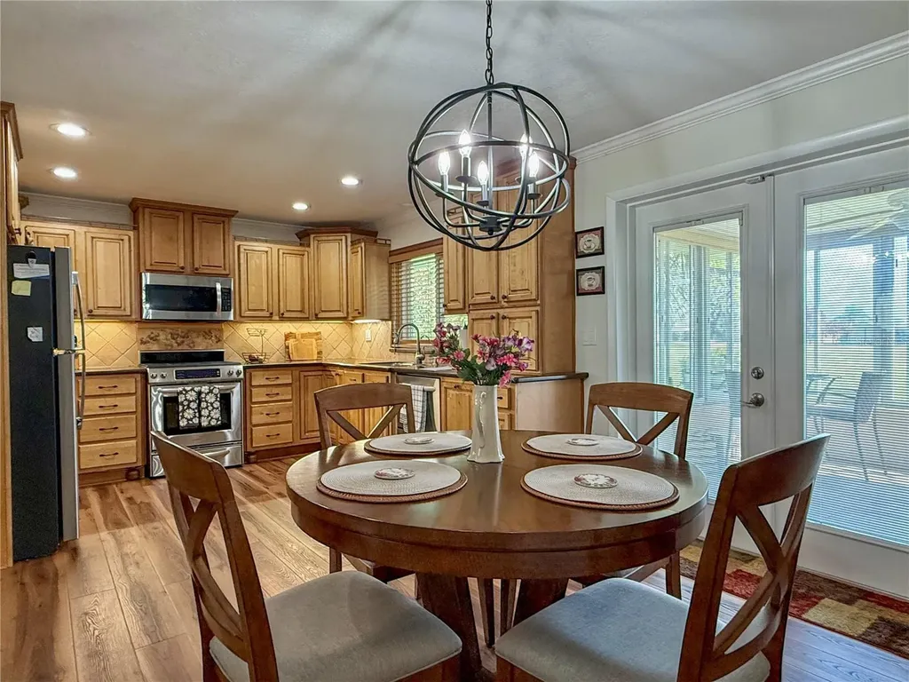233 Greensview Drive Avon Park FL 33825