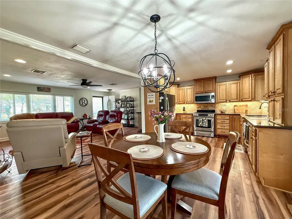 233 Greensview Drive Avon Park FL 33825