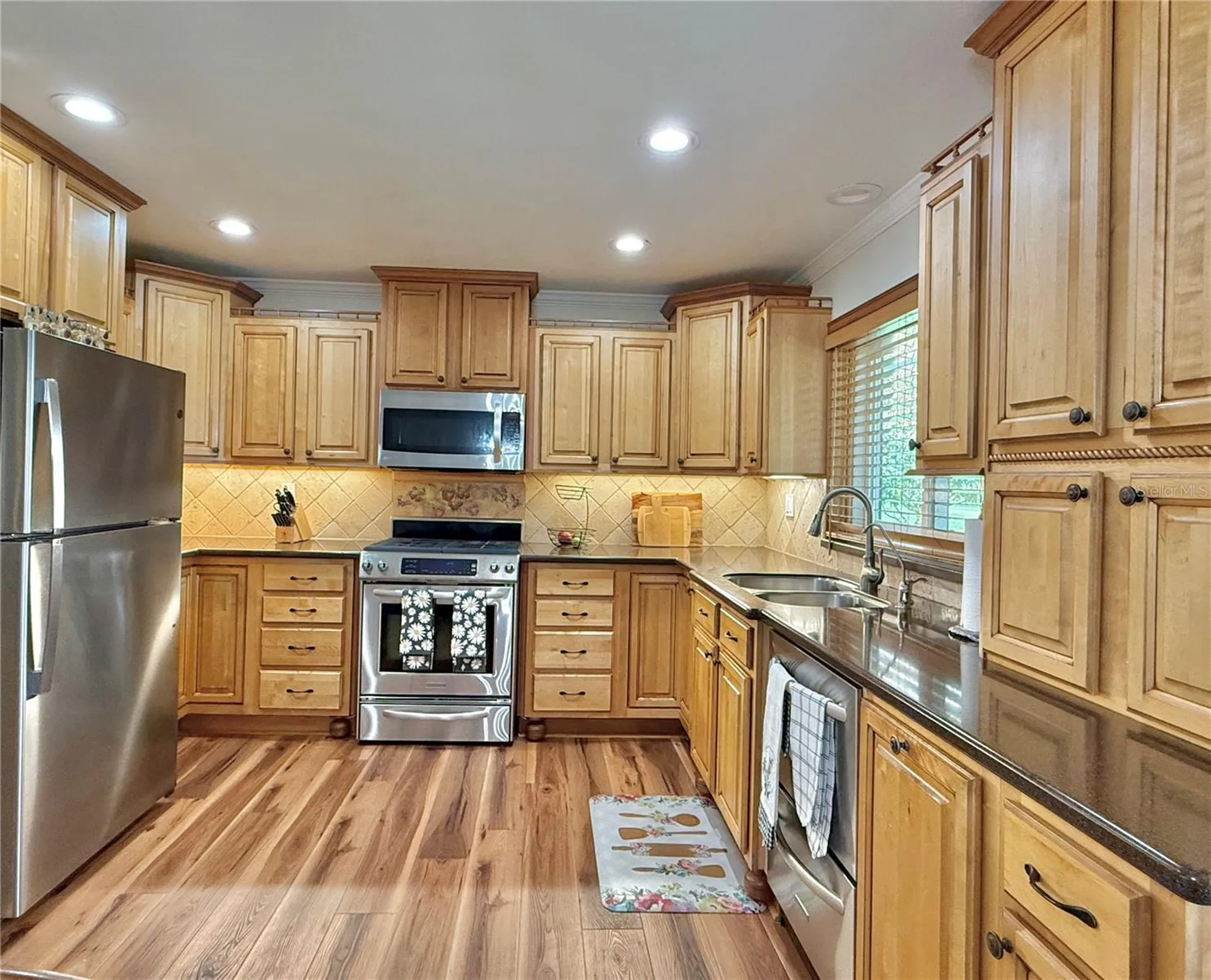 233 Greensview Drive Avon Park FL 33825
