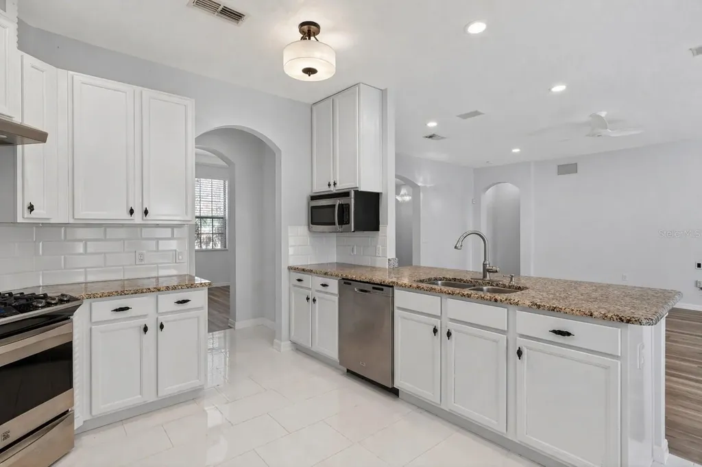 611 Curly Fern Lane Deland FL 32720