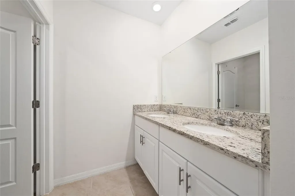 1665 Barberry Drive Kissimmee FL 34744