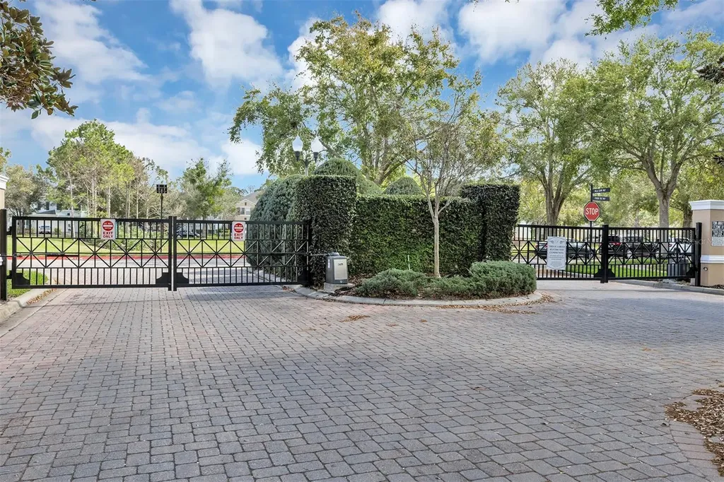 5863 Strada Capri Way Orlando FL 32835