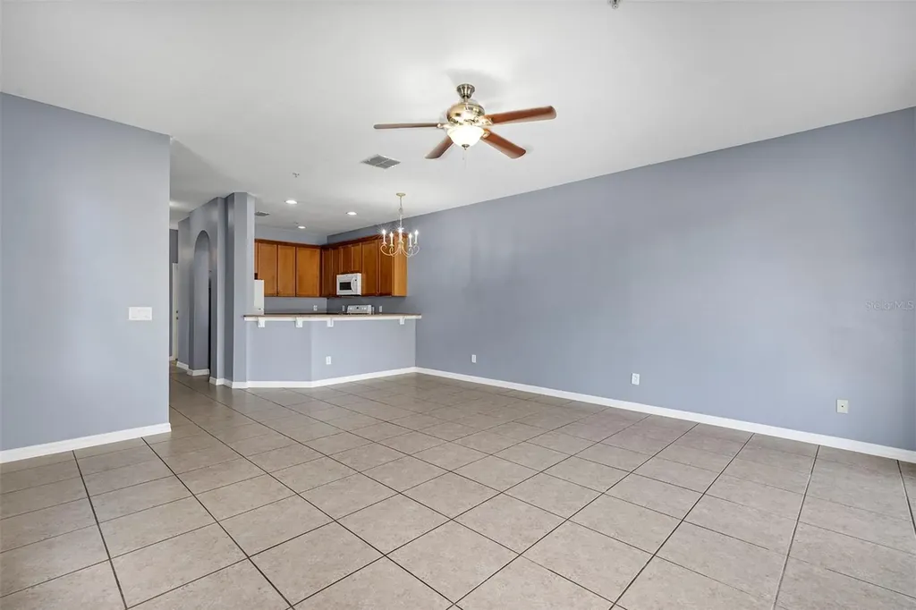 5863 Strada Capri Way Orlando FL 32835