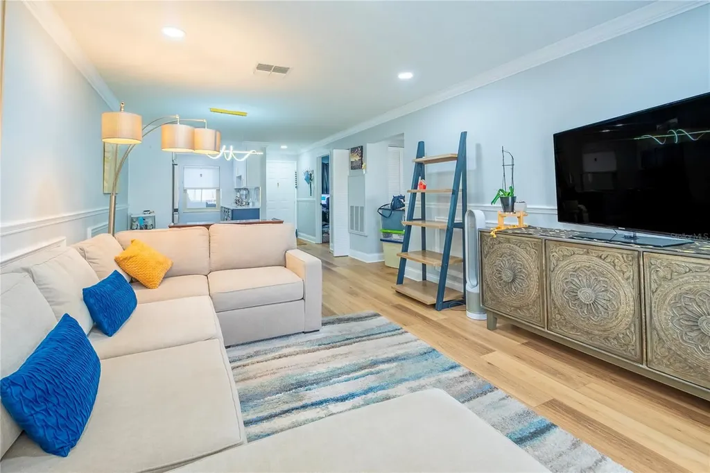 2452 Enterprise Road Clearwater FL 33763