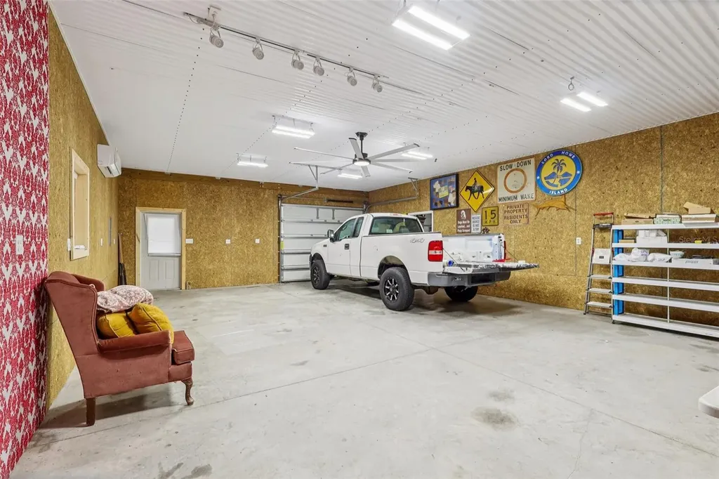 7026 Pinehaven Drive Lakeland FL 33810