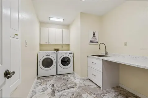7026 Pinehaven Drive Lakeland FL 33810