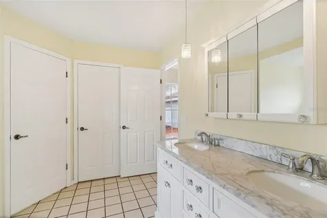 7026 Pinehaven Drive Lakeland FL 33810