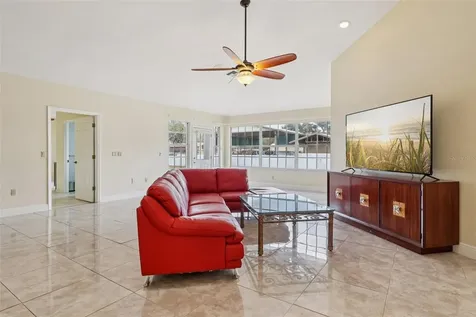 7026 Pinehaven Drive Lakeland FL 33810