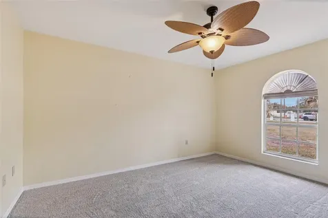 7026 Pinehaven Drive Lakeland FL 33810