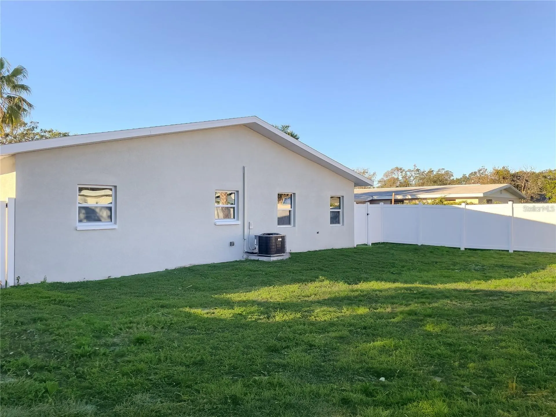 5516 Golden Drive Tampa FL 33634