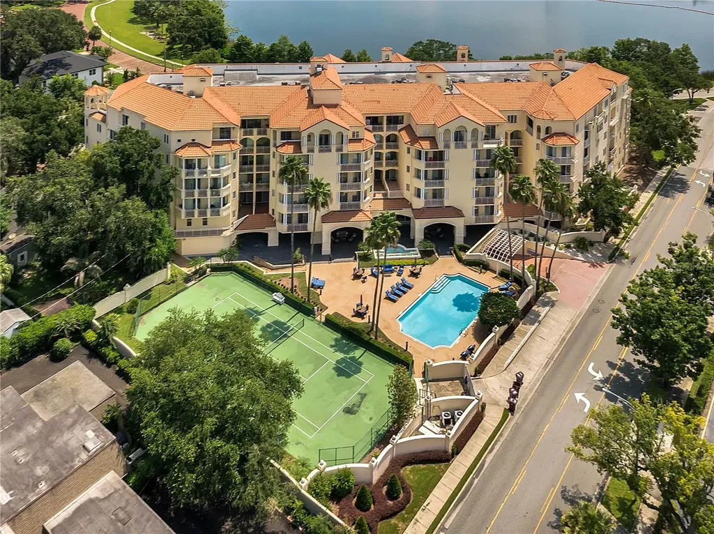 1110 SW Ivanhoe Boulevard Orlando FL 32804