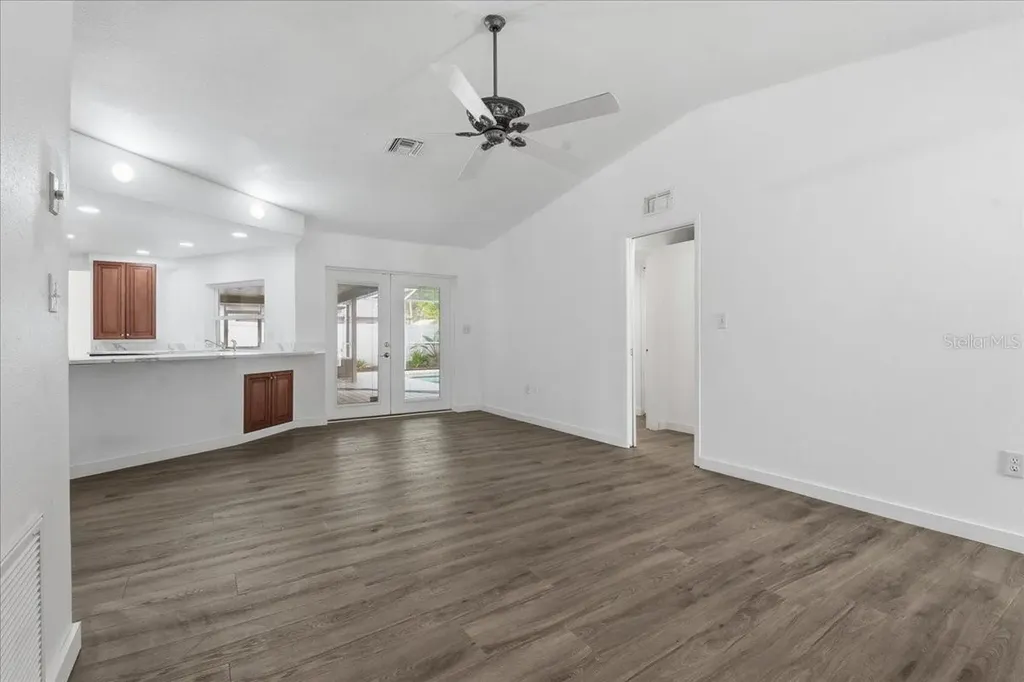 9430 Patricia Court Seminole FL 33776