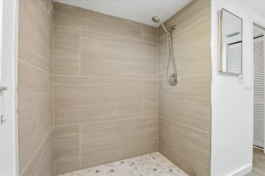 9430 Patricia Court Seminole FL 33776