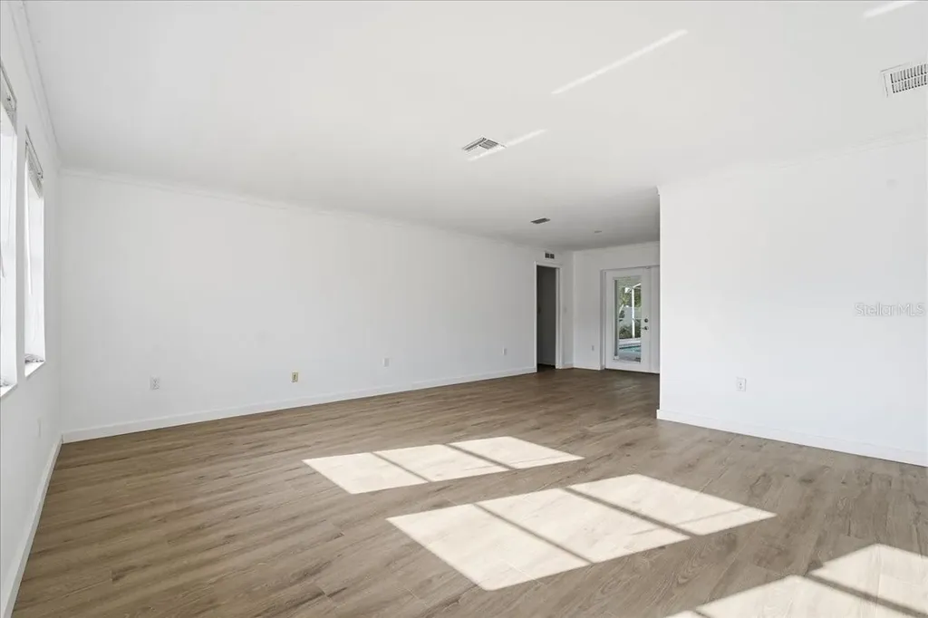 9430 Patricia Court Seminole FL 33776