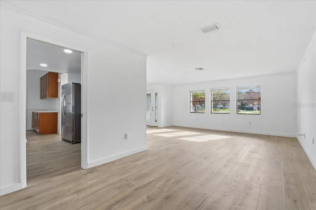 9430 Patricia Court Seminole FL 33776
