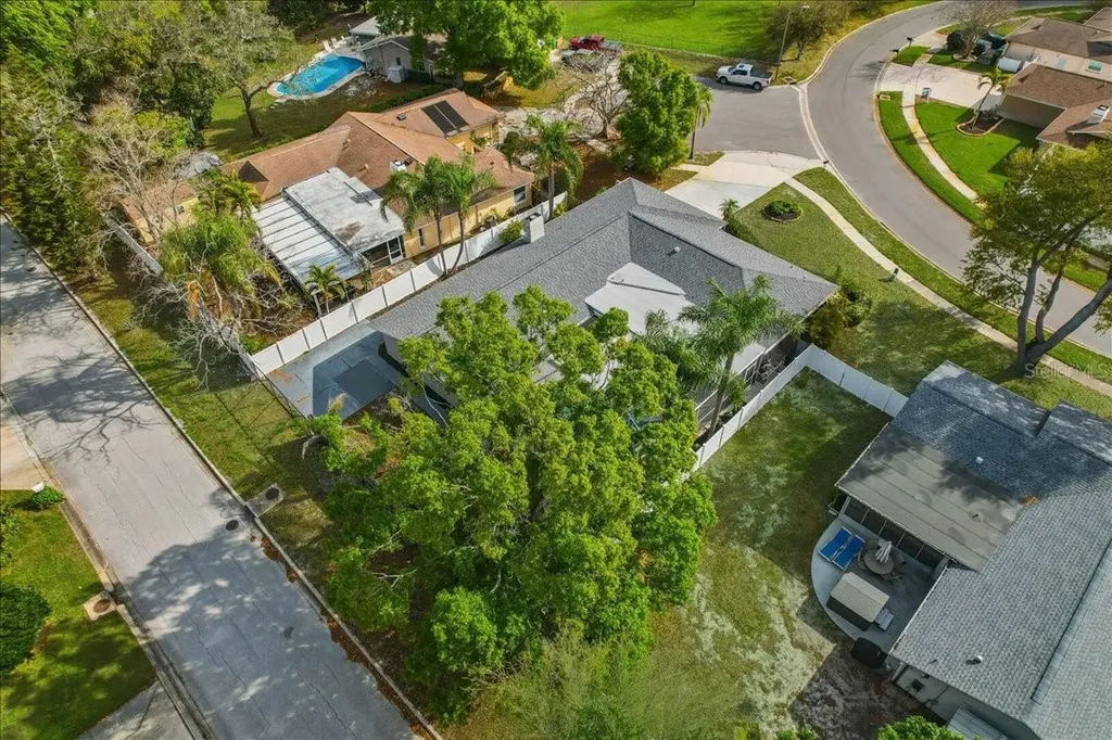 9430 Patricia Court Seminole FL 33776