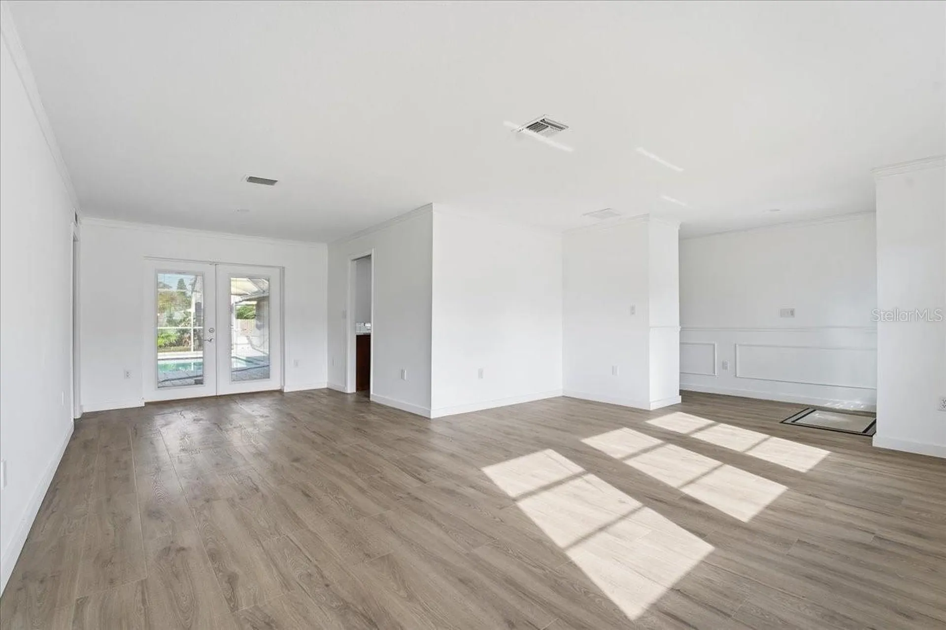 9430 Patricia Court Seminole FL 33776
