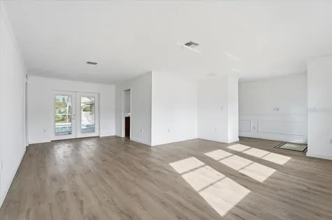 9430 Patricia Court Seminole FL 33776