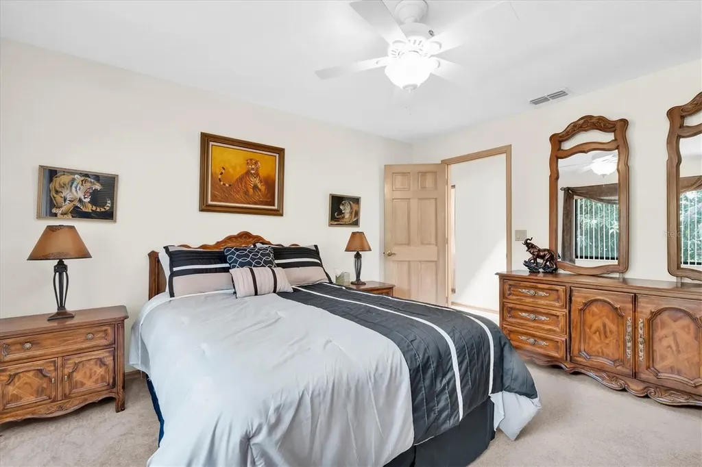 8823 Crescent Forest Boulevard New Port Richey FL 34654
