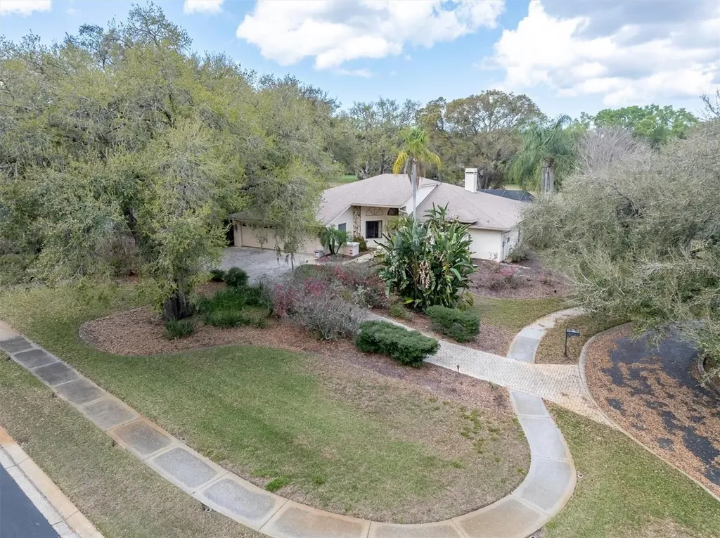 8823 Crescent Forest Boulevard New Port Richey FL 34654