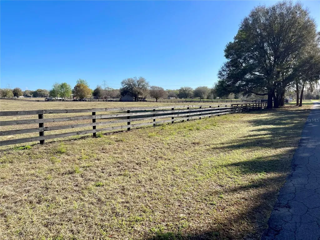 15153 SE 73rd Avenue Summerfield FL 34491