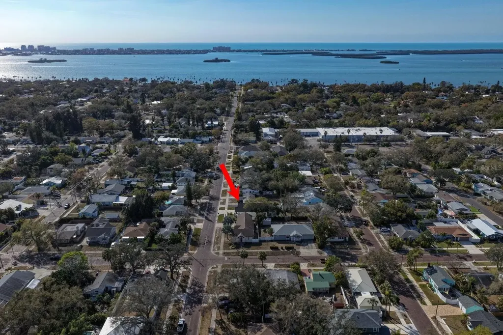 448 Orangewood Drive Dunedin FL 34698