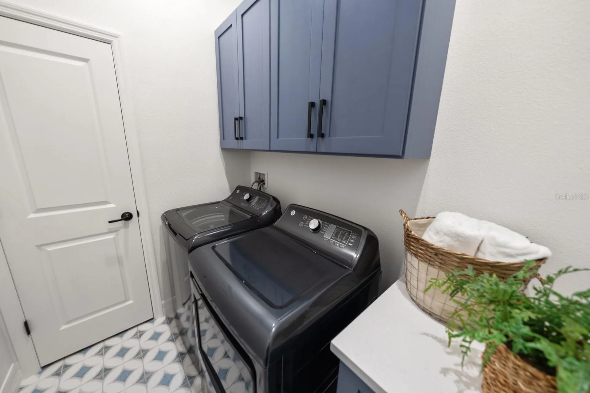 448 Orangewood Drive Dunedin FL 34698