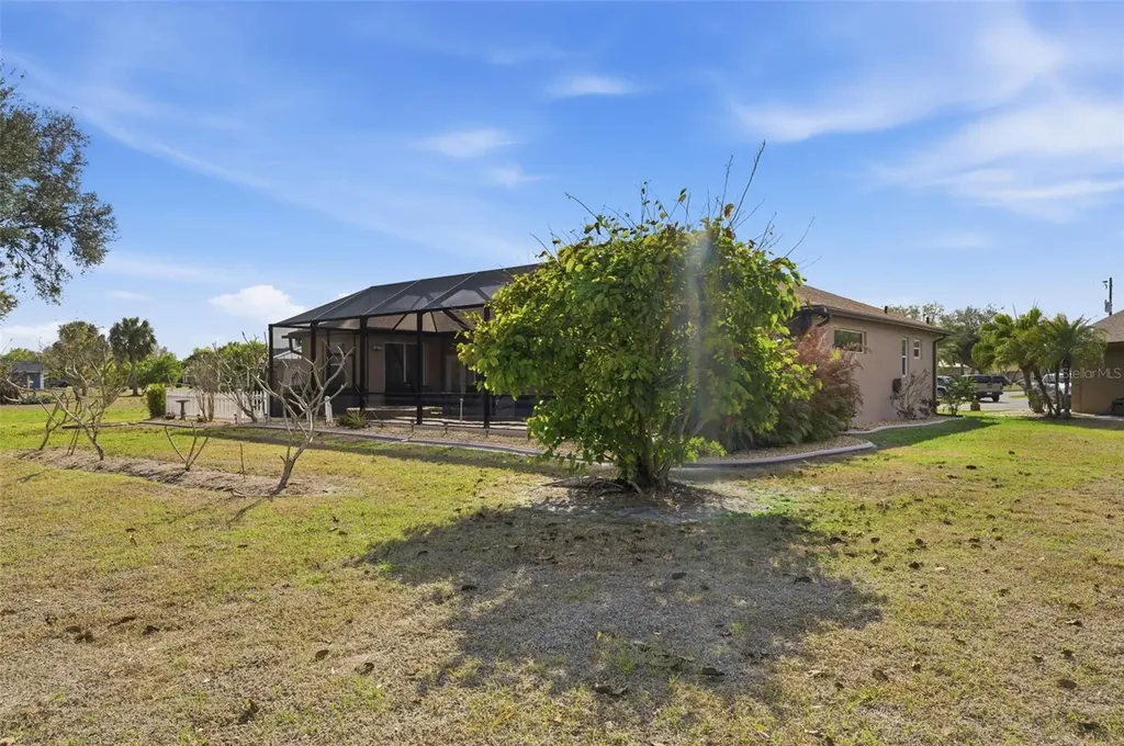 21 Manizaks Avenue Punta Gorda FL 33983