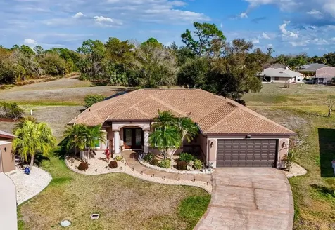 21 Manizaks Avenue Punta Gorda FL 33983