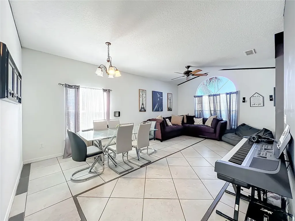 109 Islamorada Way Sanford FL 32771