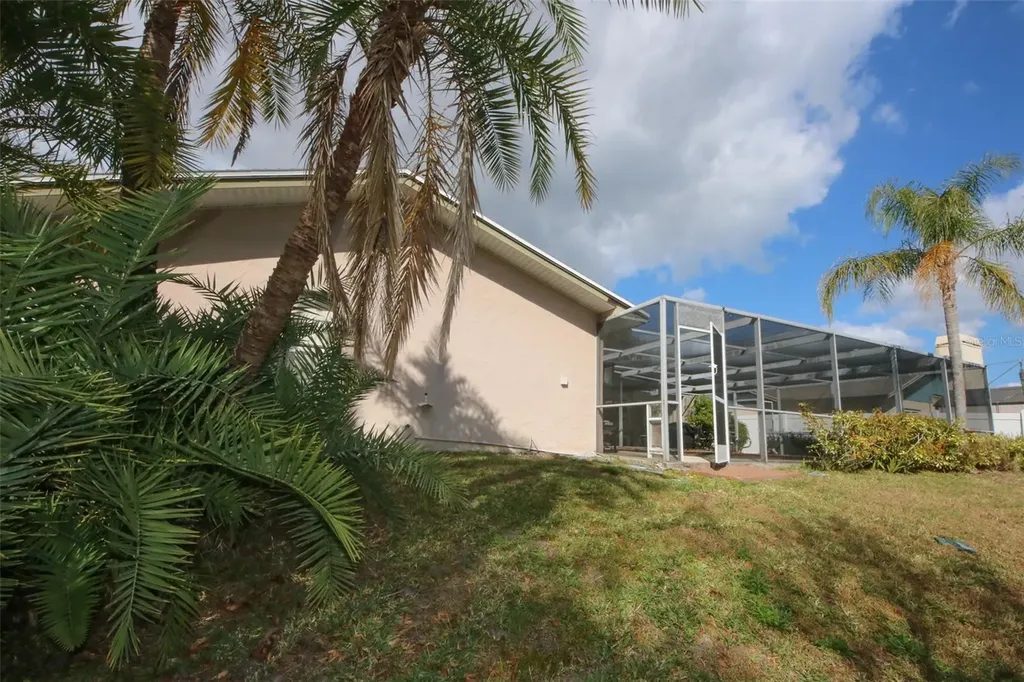 45 Turnstone Drive Safety Harbor FL 34695