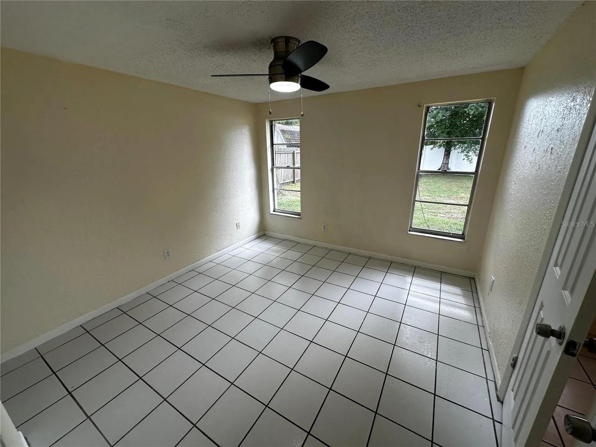 3704 Meadowbreeze Drive Tampa FL 33619