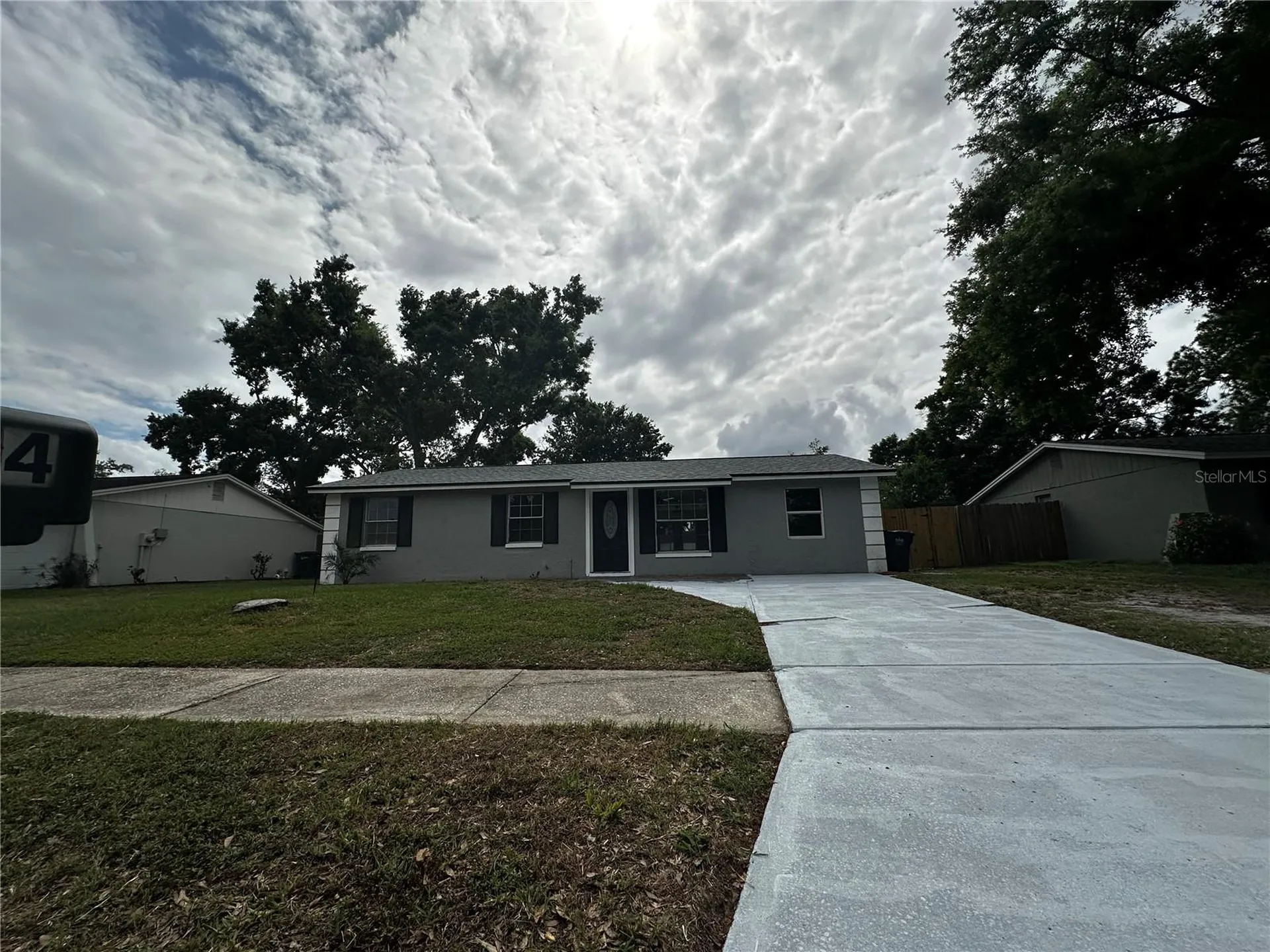 3704 Meadowbreeze Drive Tampa FL 33619