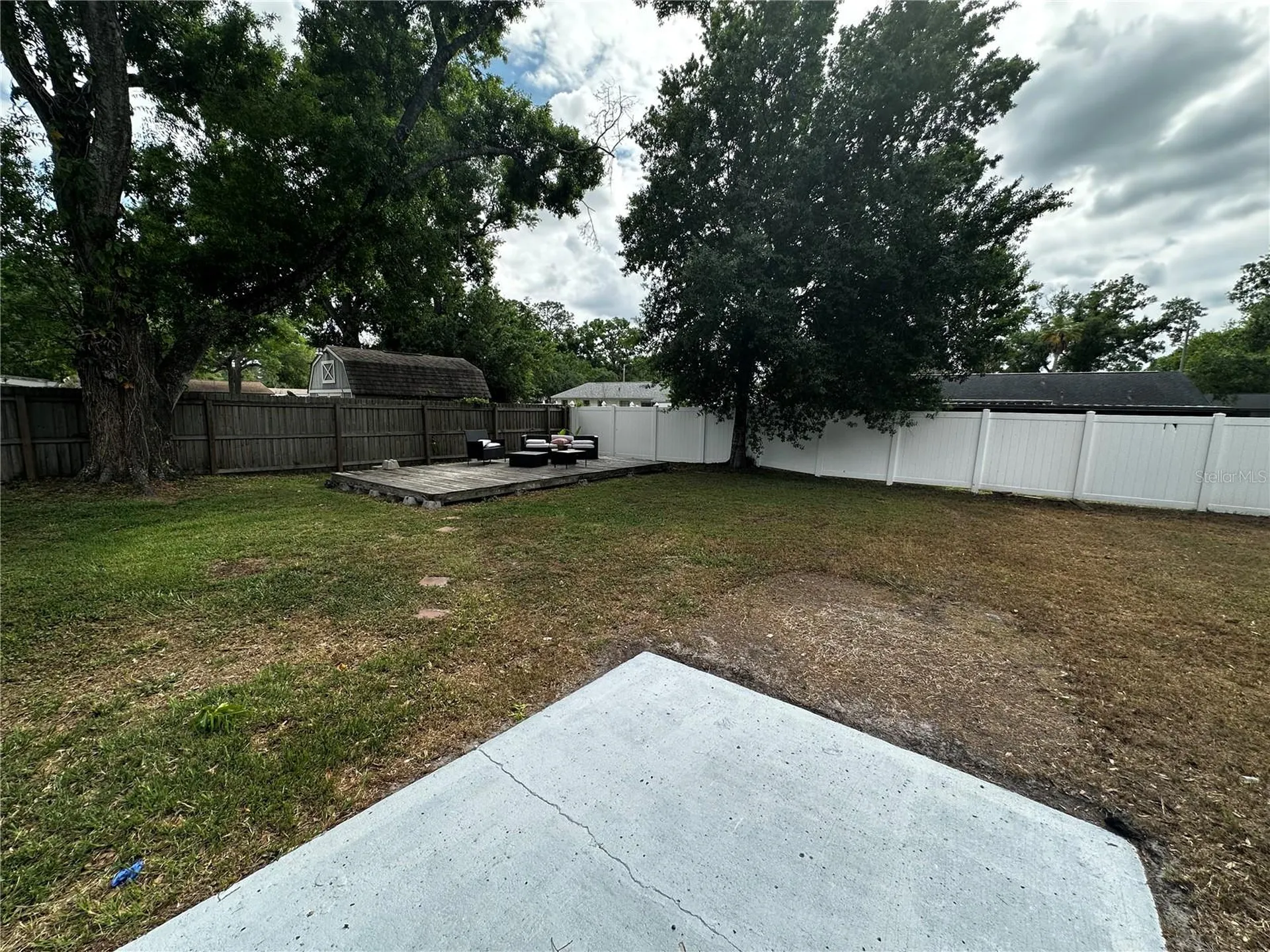 3704 Meadowbreeze Drive Tampa FL 33619