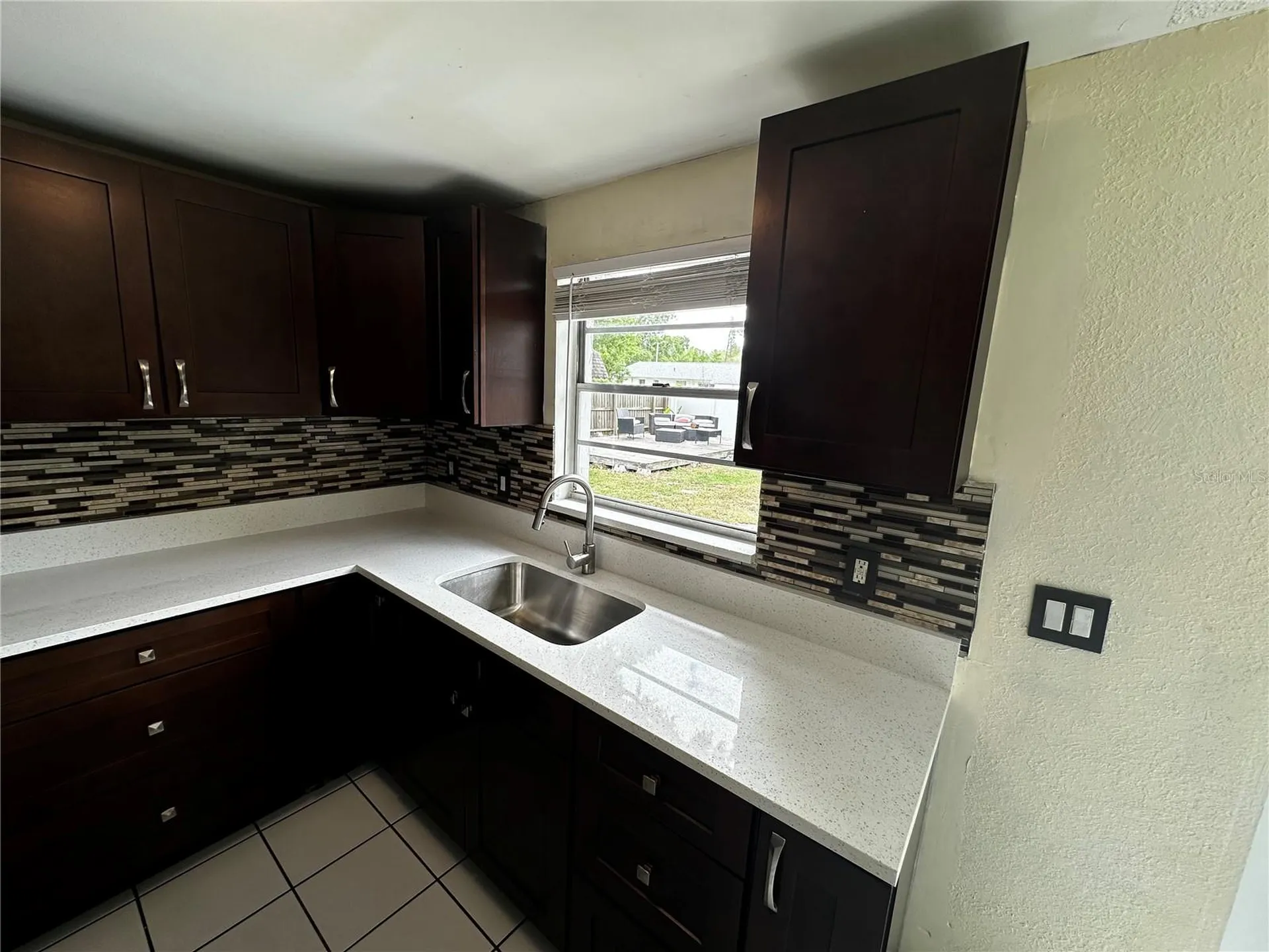 3704 Meadowbreeze Drive Tampa FL 33619