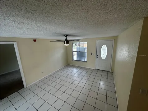 3704 Meadowbreeze Drive Tampa FL 33619