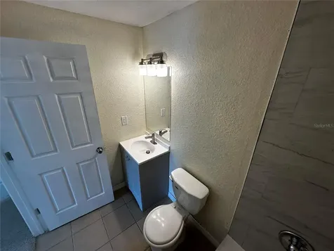 3704 Meadowbreeze Drive Tampa FL 33619