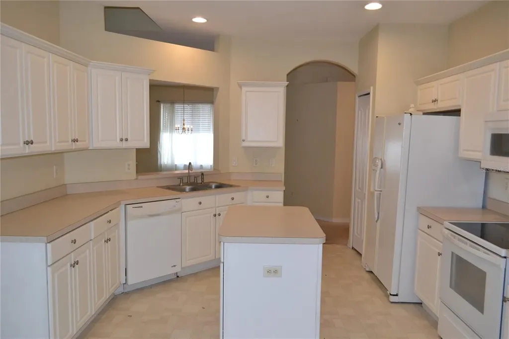 27353 Edenfield Drive Wesley Chapel FL 33544