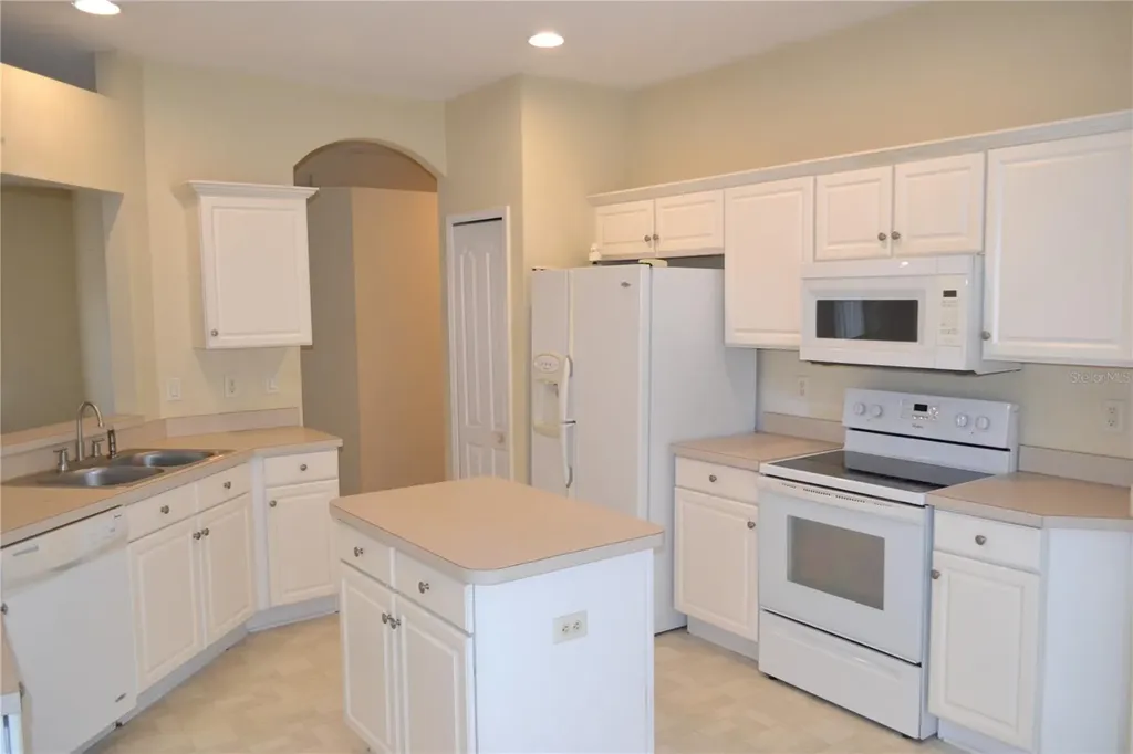 27353 Edenfield Drive Wesley Chapel FL 33544