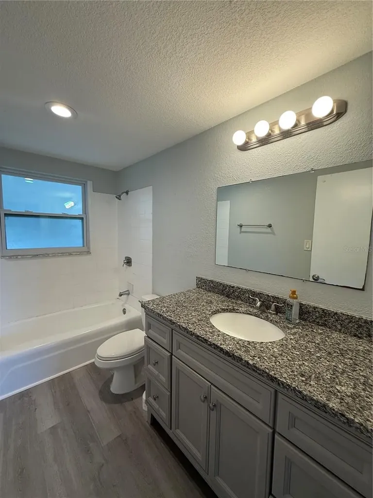 350 N Elmstreet Court Englewood FL 34223