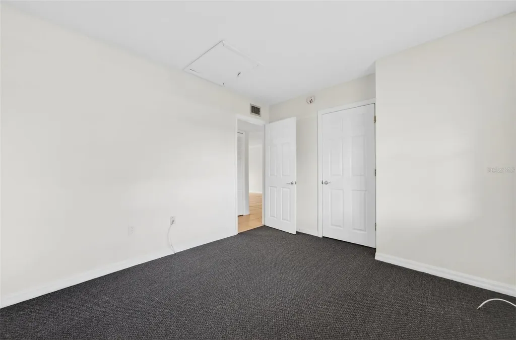 930 La Costa Circle Sarasota FL 34237