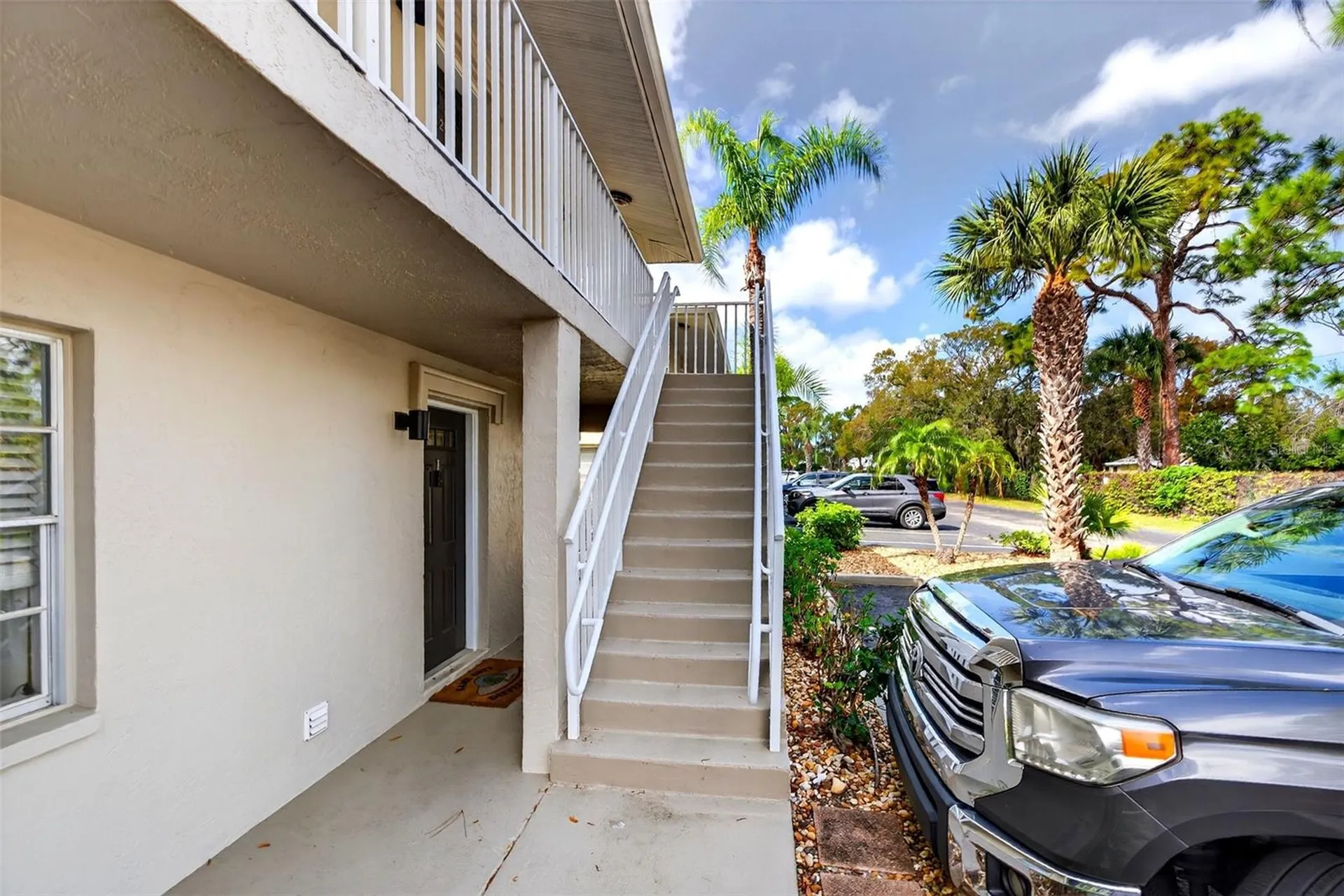 930 La Costa Circle Sarasota FL 34237